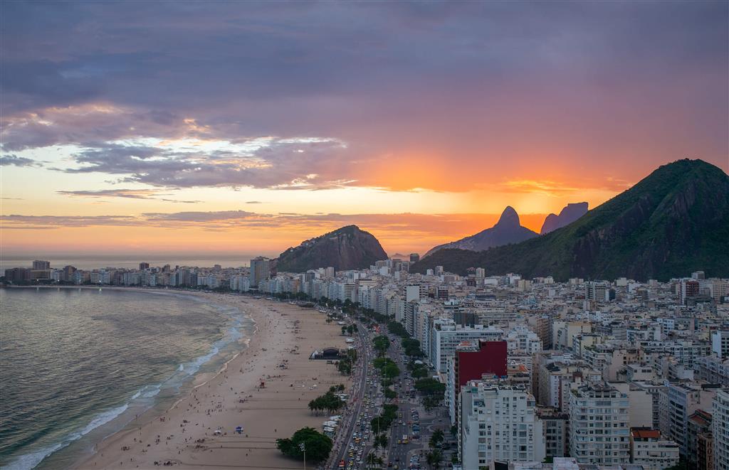 Rio de Janeiro - socha Krista nad mestom bohov