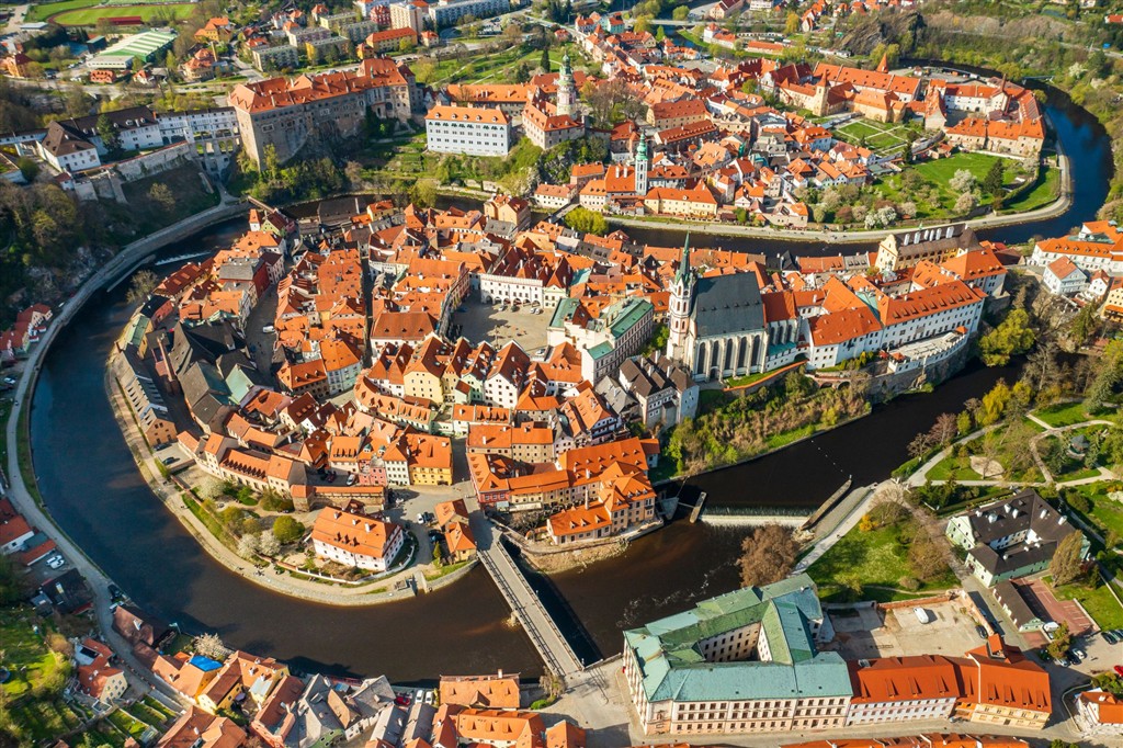 Český Krumlov a otáčavé hľadisko