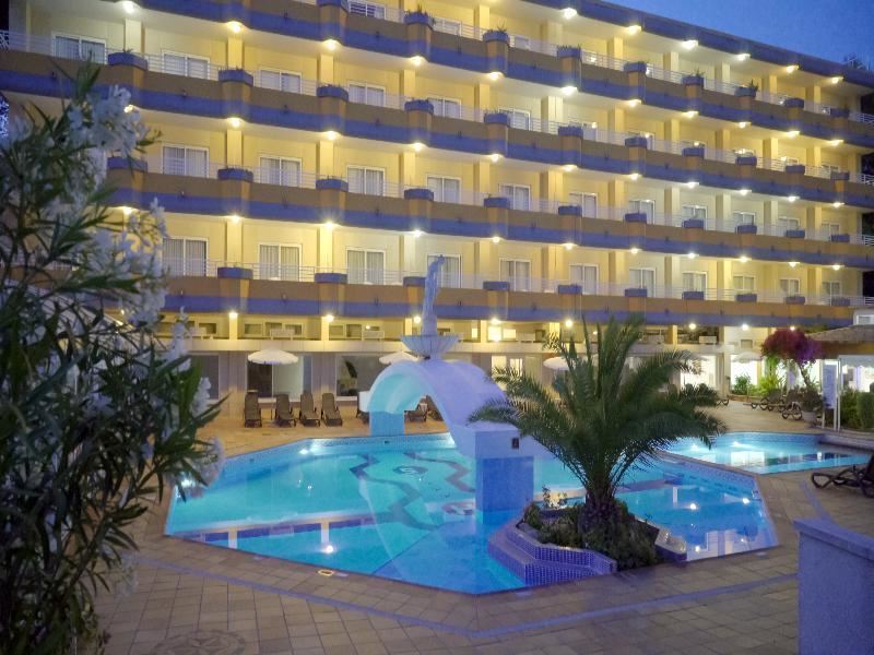 Mar Hotels Paguera And Spa
