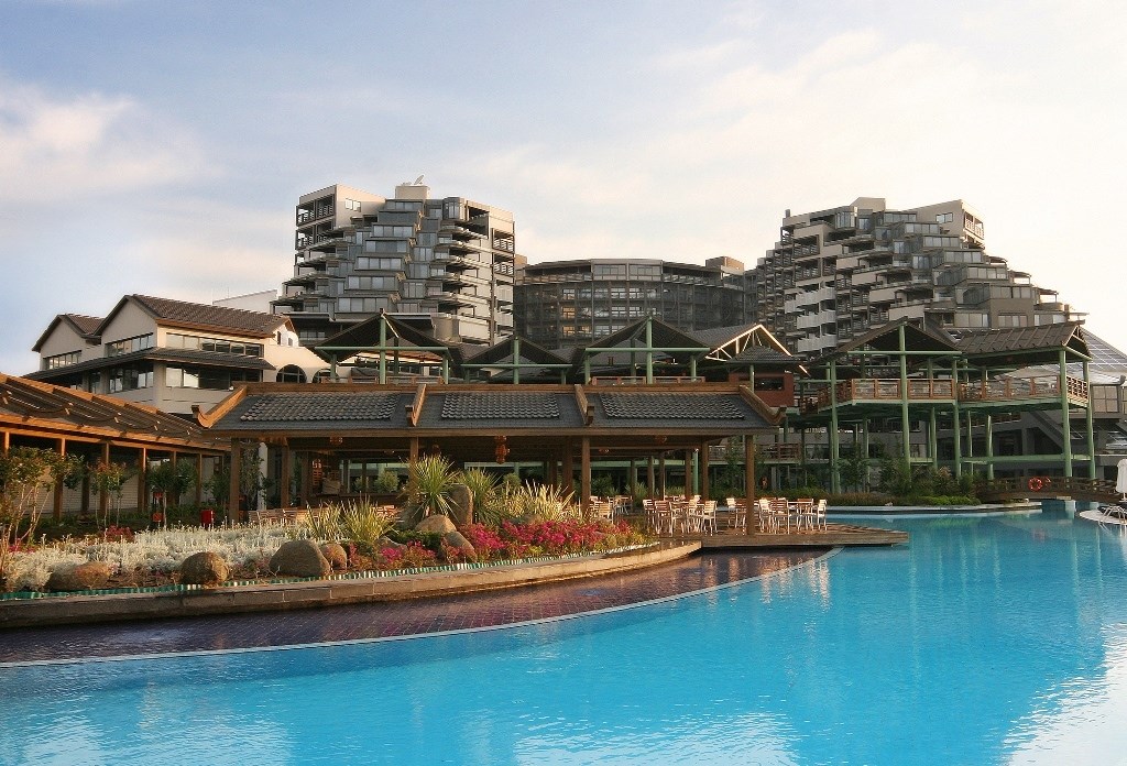 Limak Lara De Luxe Hotel And Resort