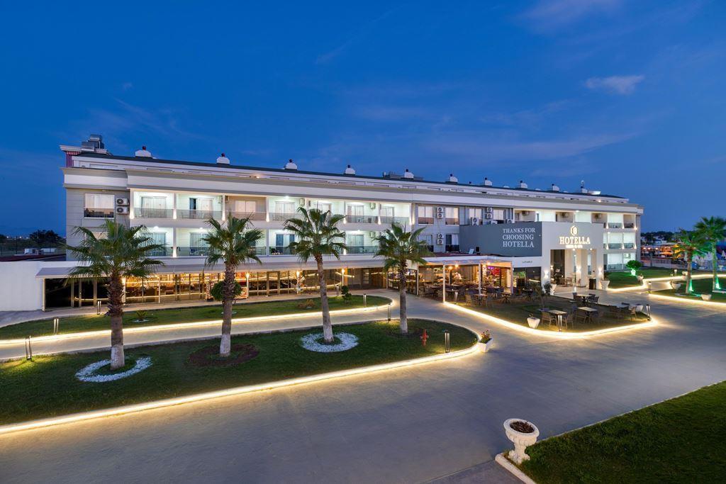 Hotella Resort And Spa
