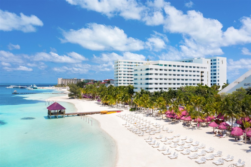 Grand Oasis Palm Cancun