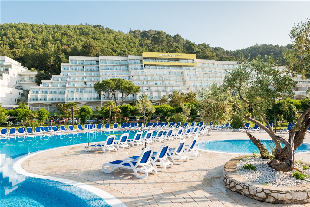 Hotel Mimosa / Lido Palace - polpenzia - denné nástupy