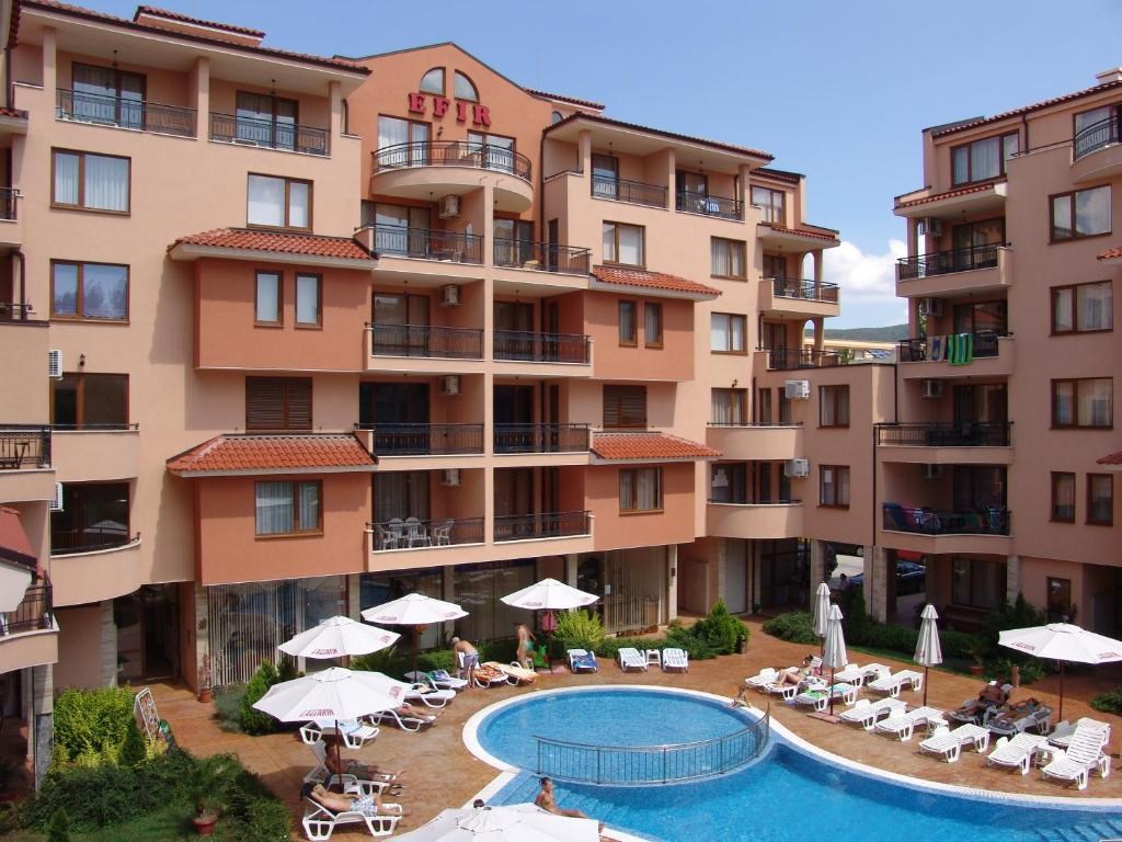 Aparthotel Efir