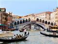 Benátsky karneval a Verona, mesto večnej lásky Rómea a Júlie