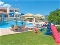 Rhodos - Kolymbia - Hotel Memphis Beach - pri bazéne