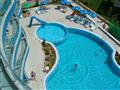 Bulharsko - Slnečné pobrežie - Hotel Blue Bay - výhľad na bazén