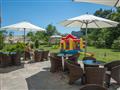 Bulharsko - Slnečné pobrežie - Hotel Viand - bar v záhrade