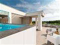 Taliansko-Bibione-rezidencia Iris Suite-bazén