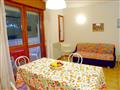 Taliansko - Lignano - Riviera - Rezidencia Verdemare - obývacia izba