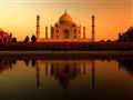 Taj Mahal, India - zlatý trojuholník  s deťmi