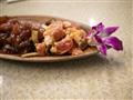 Typické špeciality havajskej kuchyne pozostávajú z čerstvých darov mora a ovocia. foto: Monika ŠENIG