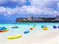 Vitajte na ostrove Guam. Náš hotel sa nachádza na jednej z najkrajších pláží ostrova v zátoke Tumon.