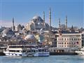 Mešita sultána Suleymana sa vypína nad Istanbulom a určite si spravíte presne takúto fotografiu aj v