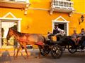 V Cartagene sa po stopách Gabriela Garciu Marquesa povozíme na drožkách ťahaných koníkmi. Autor foto