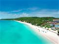 Oddychujte v Sandals, jednom z top 10 hotelov Karibiku na najslávnejšej pláži ostrova Dickinson Bay.