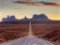 Monument Valley - celá krajina prešla do rúk kmeňa Navajo