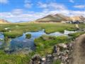 Termálne pramene v kempe Landmannalaugar sú alternatívou ako príjemne stráviť voľný čas v Dúhových h