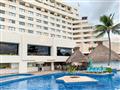 Hotel v základnej cene zájazdu sa nachádza v hotelovej zóne v Cancune. 
foto: Ľubor KUČERA - BUBO