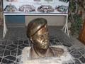 Busta Saddáma Husseina v múzeu v Kuwait city. Cestou sa rozprávame o vojne v Perzskom zálive ktorá z