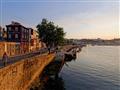 Na brehoch rieky Douro sa nachádza veľa malých quint - miestnych vinární. Pozrieme sa do viacerých z