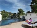 Pool Villa má svoj vlastný, privátny bazén priamo na streche vily. Tomu sa povie zaslúžený relax s v