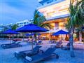 Bar je blízko. Foto: Santa Marta Marriott Resort Playa Dormida