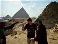 Pyramídovú“ časť dňa končíme pri najznámejších pyramídach v Gíze, kde začíname pred Cheopsovou (Chuf