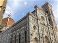 Dvojplášťová osemboká kupola, ktorú postavil Filippo Brunelleschiv rokoch 1420 – 1434, bola a dosiaľ