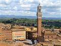 Siena je známa svojimi pamiatkami a stredovekým centrom, ktoré je od roku 1995 zapísané na zozname s
