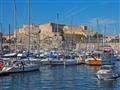 Prejdeme sa krásnym Marseille, uvidíme Starý prístav, miestne podniky a uličky historického mesta.  