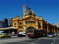 Historická budova železničnej stanice v centre Melbourne je jednou z najdôležitejších stavieb mesta.