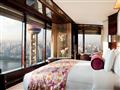 Alebo dáte prednosť hotelu The Ritz-Carlton? Luxusné izby zariadené v štýle Art deco, fantastické po