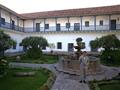 Na výber je buď tento luxusný hotel JW Marriott Cuzco. Viac informácií nájdete v našich doplnkových 