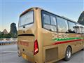 Tam kde iní končia my začíname. Hodinu prenajatým autobusom na miesto, kam chodí už iba promile turi