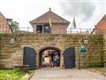 Fort Zeelandia je pôvodne francúzska pevnosť postavená v 17.storočí. foto: Ľubor Kučera – BUBO