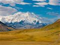 Pri dobrom počasí sa nám v celej svojej nádhere ukáže zasnežený masív  Denali / Mount McKinley a na 