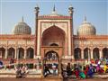 Uvidíme aj najväčšiu a najkrajšiu mešitu miliardovej Indie Jama Masjid zo 17. storočia. foto: Samuel