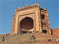 Putujeme po Zlatom trojuholníku. Fatehpur Sikri. Akbarovi tu došla voda. No teraz tu predávajú najla