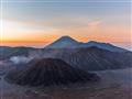 Východ slnka pri sopke Bromo.
foto?: Martin FERENČÍK — BUBO