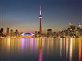Nočný downtown Toronta. foto: BUBO - archív