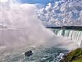 Popri brehu Ontárijského jazera sa dostaneme k Niagarským vodopádom. foto: BUBO - archív