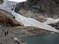 Briksdalsbreen uvidíte aj vy