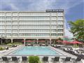 Náš hotel v srdci Washingtonu DC. Tvrdí o sebe, že má najlepší bazén v meste. Hmm, vyskúšate?