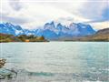 NP Torres del Paine sa nachádza v Chile a je často označovaný ako vôbec najkrajší národný park v Juž
