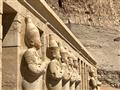 Deir el-Bahari je archeologický komplex v Egypte, známy chrámom Hatshepsut, ktorý sa vyznačuje teras