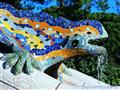 Barcelonský park Guell zdobí niekoľko Gaudího diel