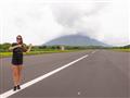 Prechádzali ste sa už po letiskovej dráhe? Na Ometepe sa to dá. foto: Alena Spišáková – BUBO