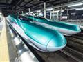 Japonským rýchlovlakom šinkansenom sa presunieme morským tunelom z ostrova Hokkaido na ostrov Honšu.