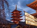 Najstarší budhistický chrám zo siedmeho storočia v Tokiu - Sensodži v štvrti Asakusa.
foto?: Martin 